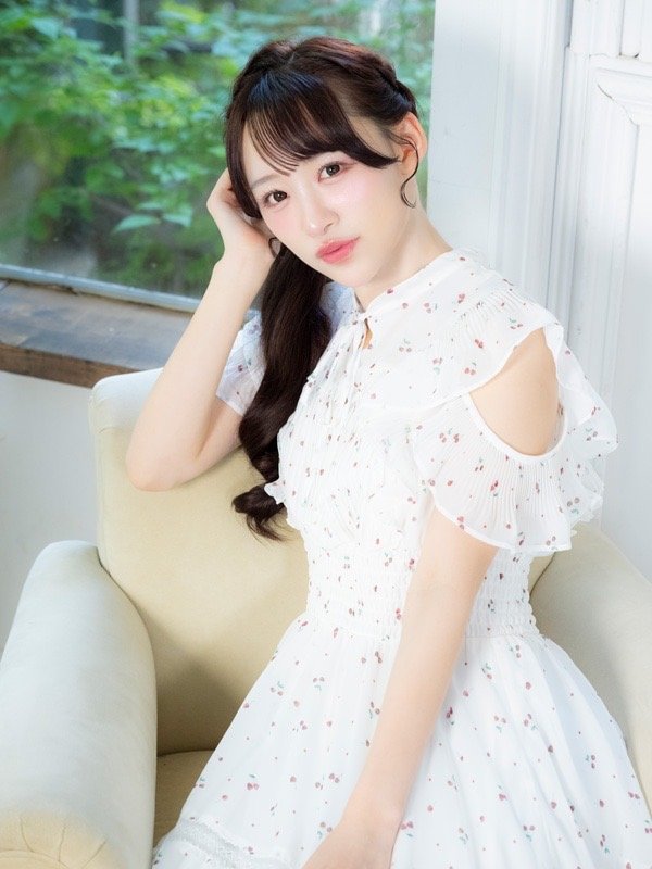Evelyn Cherry op 車厘子🍒連身裙 預購