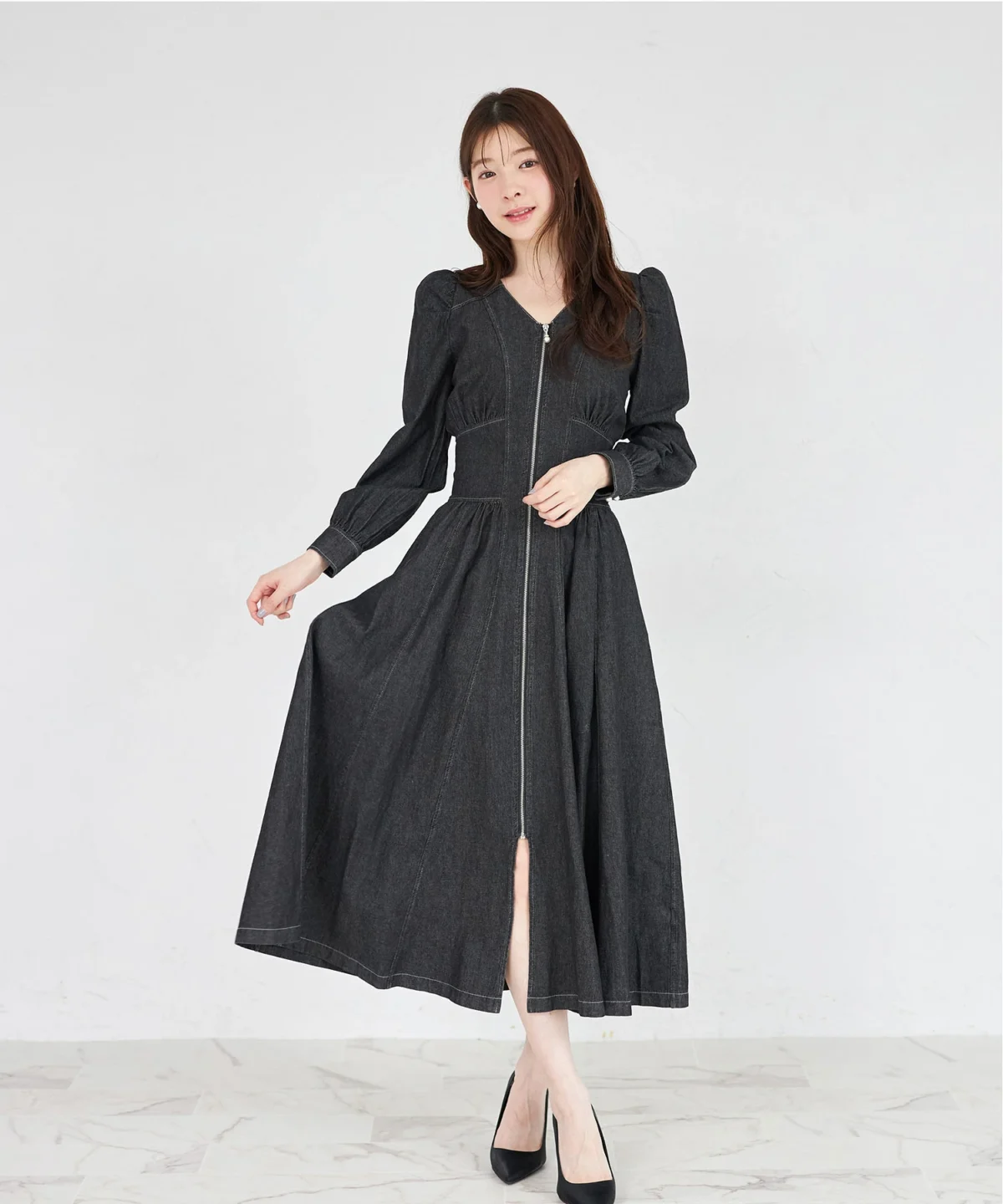【tocco closet】珍珠拉鍊馬甲束腰風牛仔連衣裙