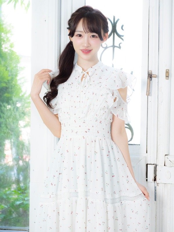 Evelyn Cherry op 車厘子🍒連身裙 預購