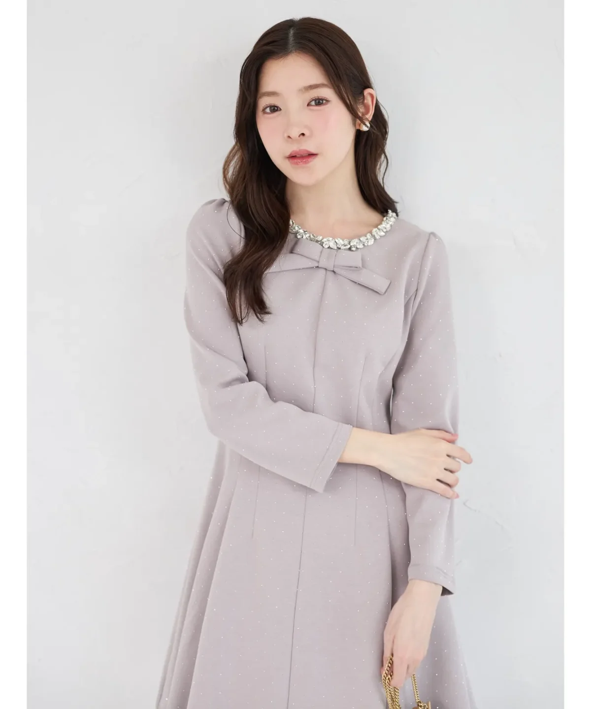 tocco closet きらきらストーン×ビジュー付きリボンボンディングワンピース 蝴蝶結立體閃石彈力修腰連身裙 現貨