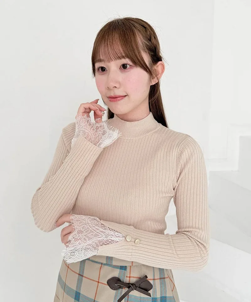 日本 an another angelus 顯瘦彈力直紋針織喱士top Lace-trimmed ribbed knit pullover 現貨