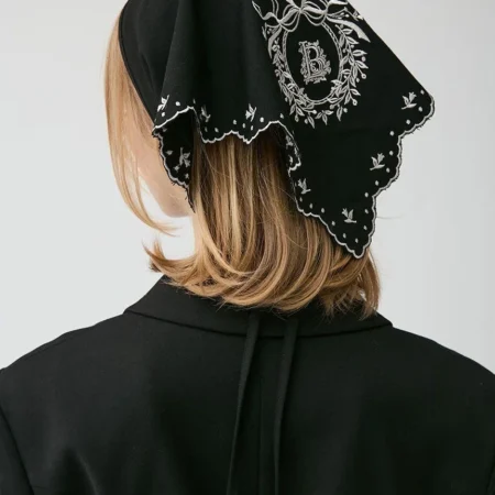 LILY BROWN 刺繡2 ways scarf (black)