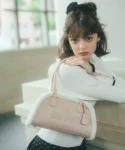 2026 秋冬新款 VIS X MARY QUANT  現貨 ～ 袖デイジーボタンVネックリブニット