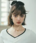 2026 秋冬新款 VIS X MARY QUANT  現貨 ～ 袖デイジーボタンVネックリブニット